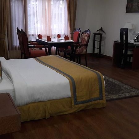 Hotel Southgate Shimla Ngoại thất bức ảnh