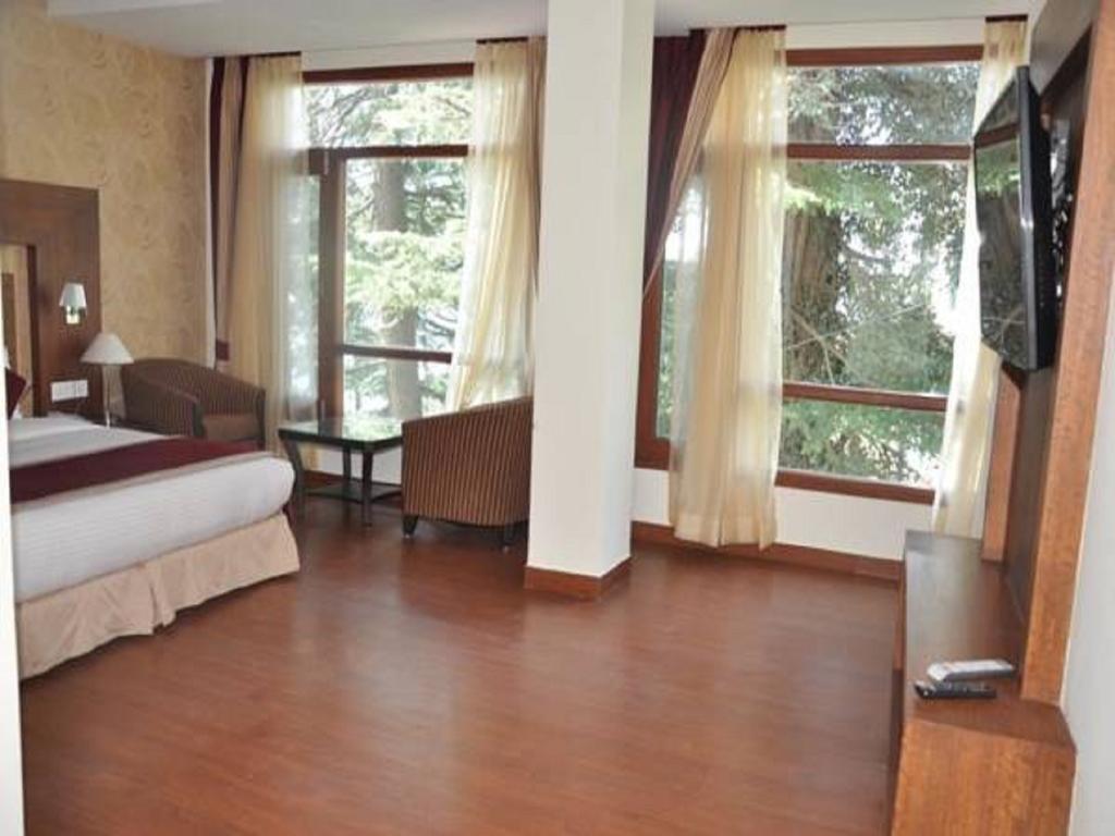 Hotel Southgate Shimla Ngoại thất bức ảnh