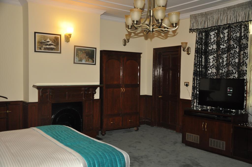 Hotel Southgate Shimla Ngoại thất bức ảnh