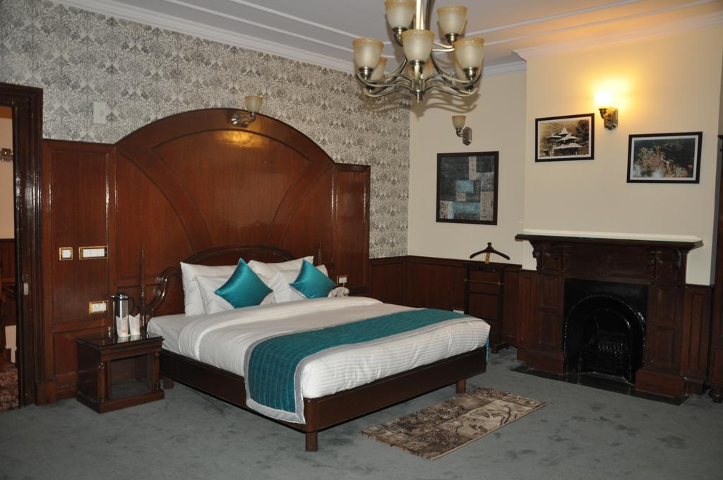 Hotel Southgate Shimla Ngoại thất bức ảnh