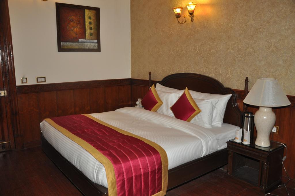 Hotel Southgate Shimla Ngoại thất bức ảnh