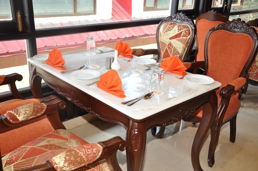 Hotel Southgate Shimla Ngoại thất bức ảnh