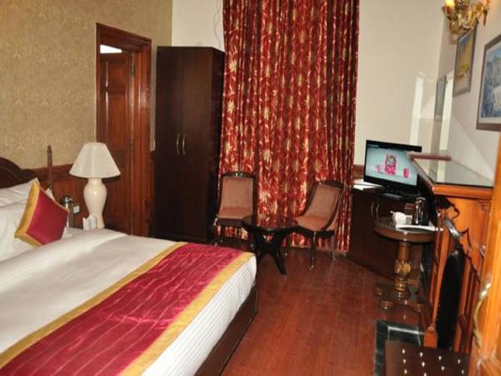 Hotel Southgate Shimla Ngoại thất bức ảnh