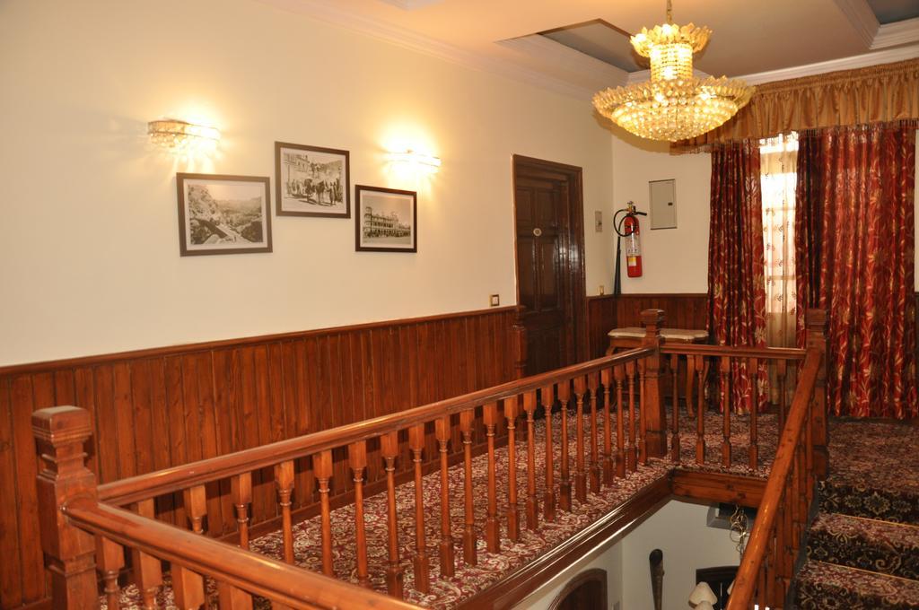 Hotel Southgate Shimla Ngoại thất bức ảnh